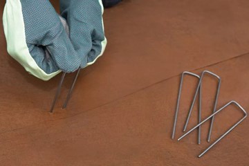 Dupont Plantex metalne zakačke